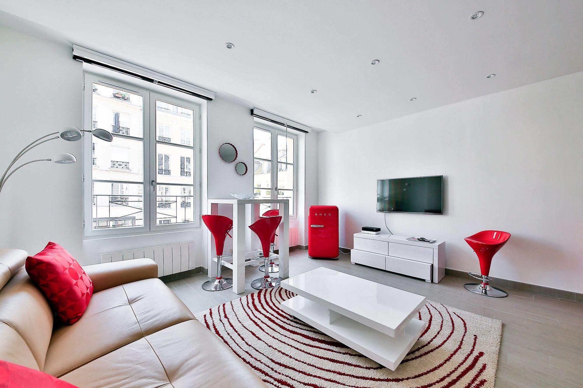 Livinparis - Luxury 2 Bedrooms Grands-Boulevards I Exterior photo