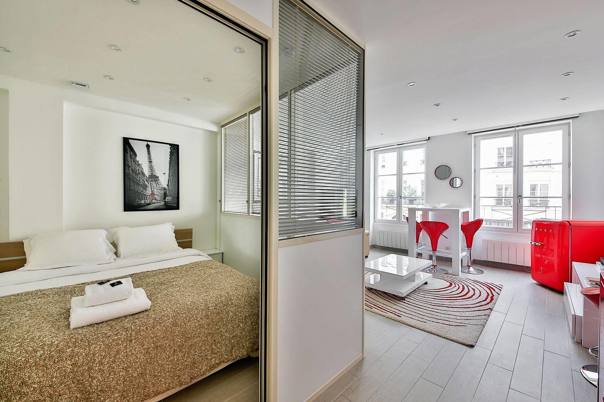 Livinparis - Luxury 2 Bedrooms Grands-Boulevards I Exterior photo