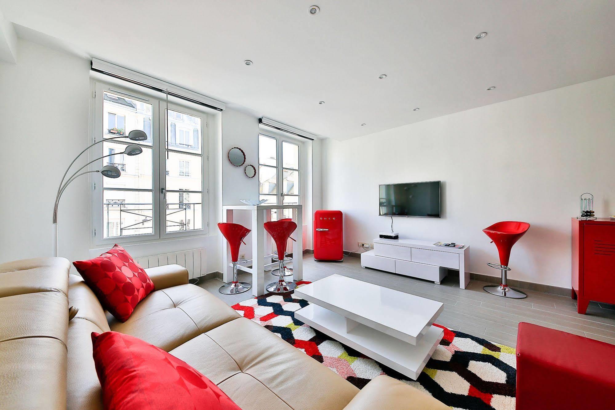 Livinparis - Luxury 2 Bedrooms Grands-Boulevards I Exterior photo